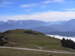 Familienurlaub Sommerreisen in die Berge Bayern Deutschland 