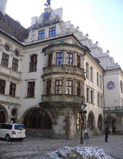 Städtereisen München Hofbräuhaus Oktoberfest 